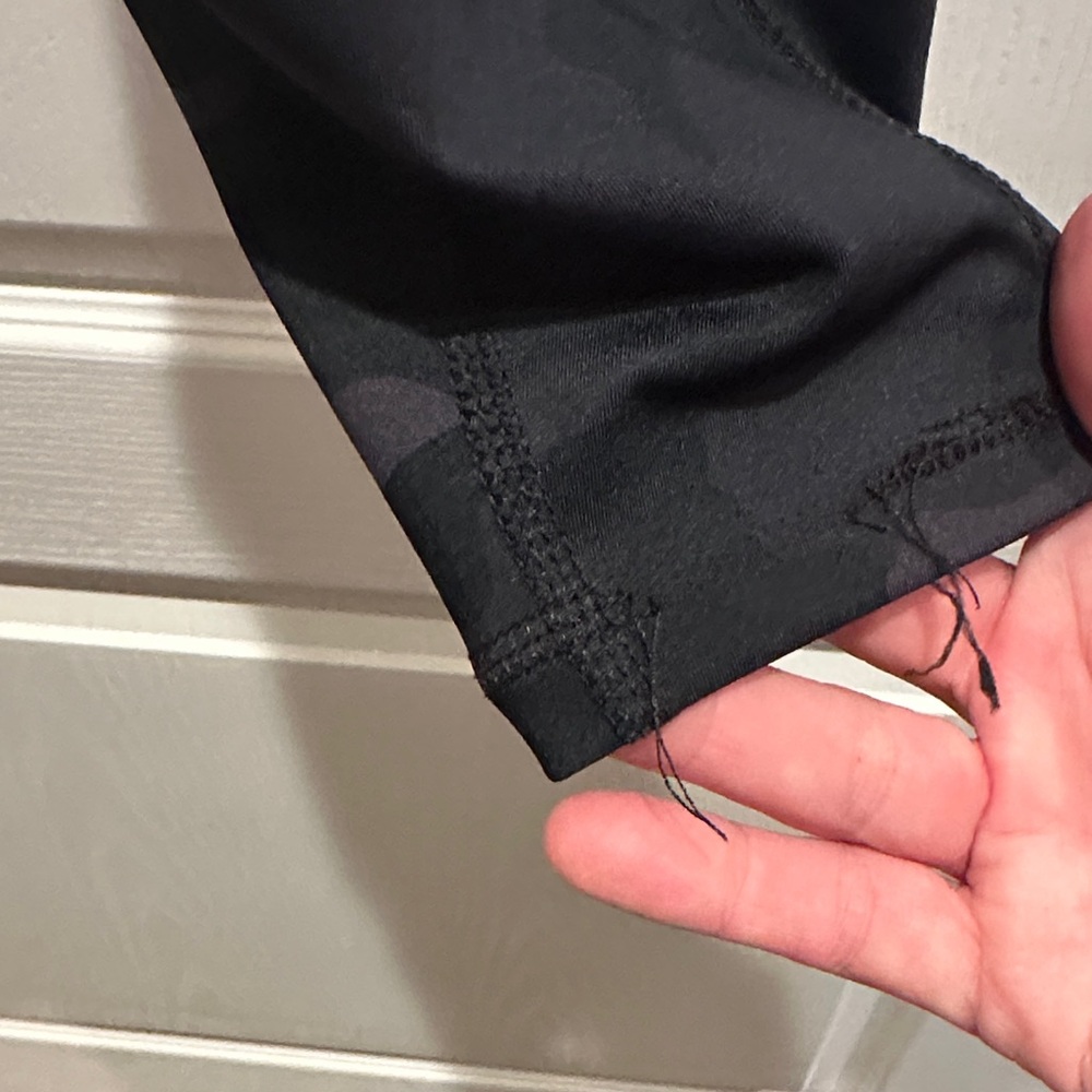 Kids Black Camouflage Leggings - Picture 2 of 3